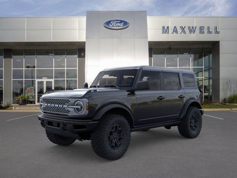 New 2026 Ford Bronco Badlands image 14