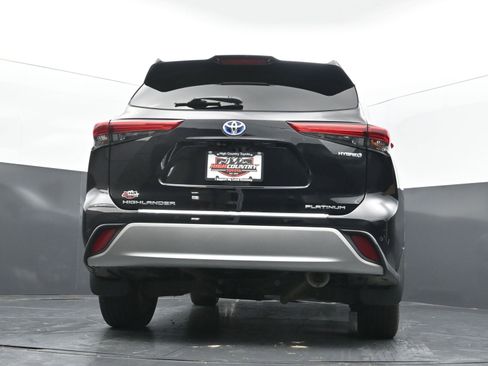 Used 2020 Toyota Highlander Platinum AWD/4WD image 39