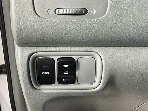 Used 2005 Honda Pilot EX image 13