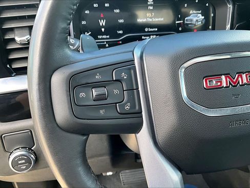 Used 2022 GMC Sierra 1500 Elevation RWD image 21