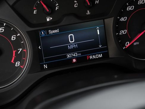 Used 2022 Chevrolet Camaro LT w/ RS Package image 21