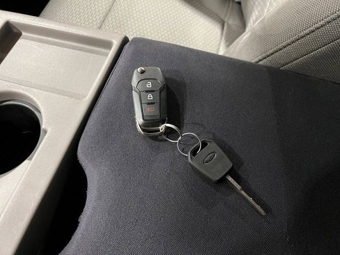 Used 2018 Ford F150 XLT w/ Trailer Tow Package image 44