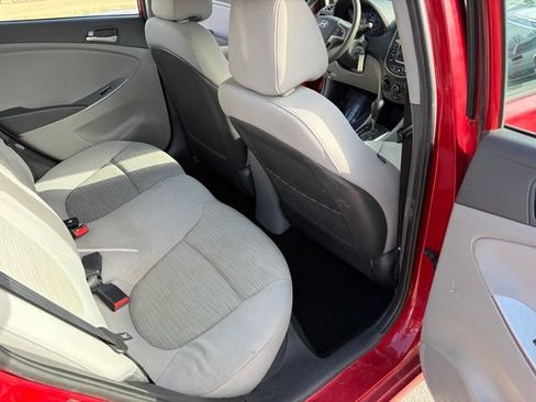 Used 2017 Hyundai Accent Value Edition FWD image 28
