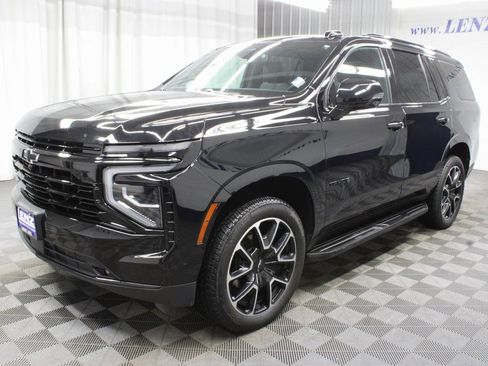 Used 2025 Chevrolet Tahoe RST image 6