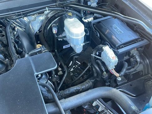 Used 2017 GMC Yukon Denali w/ Open Road Package AWD/4WD image 43