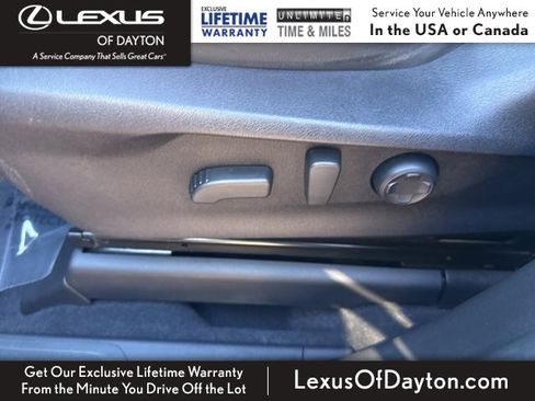 Used 2023 Subaru Ascent Limited w/ Technology Package image 16