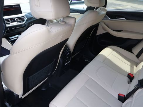 Used 2023 BMW X4 xDrive30i w/ M Sport Package AWD/4WD image 13