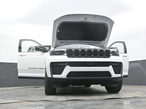 New 2026 Jeep Grand Cherokee L 4WD image 67