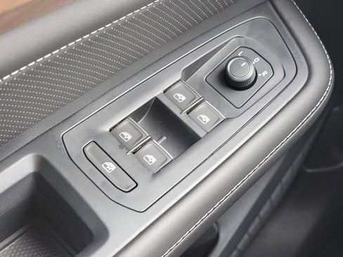 New 2026 Volkswagen Atlas SE image 31