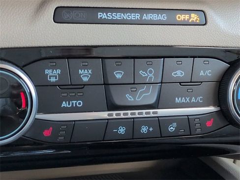 Used 2022 Ford Escape SEL w/ Technology Package image 23