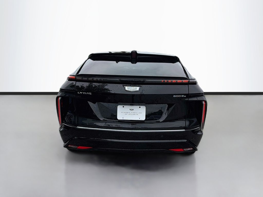 Used 2026 Cadillac Lyriq Signature Luxury w/ LPO, Premium Carpet Package AWD/4WD image 6