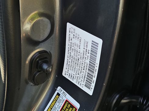 Used 2012 Honda CR-V EX image 27