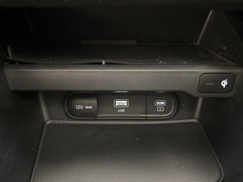 Used 2023 Kia Soul EX image 23