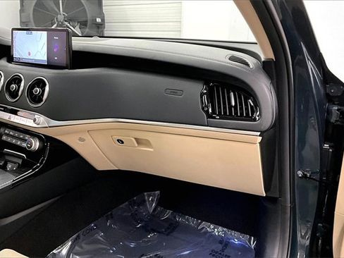 Used 2023 Kia Stinger GT-Line w/ Sun & Sound Package image 15