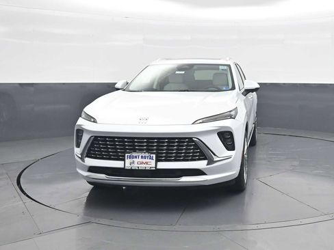 New 2026 Buick Envision Avenir image 3