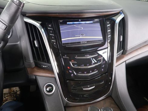 Used 2016 Cadillac Escalade ESV Premium AWD/4WD image 52