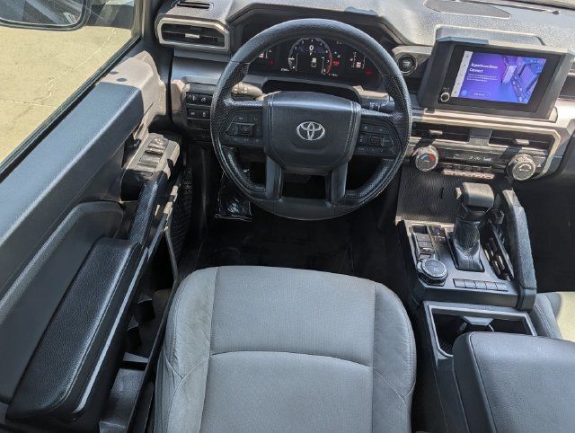 Used 2024 Toyota Tacoma SR5 AWD/4WD image 12