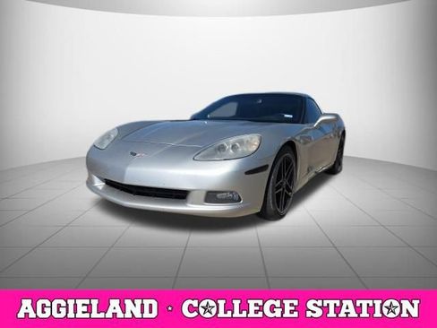 Used 2008 Chevrolet Corvette Base image 3