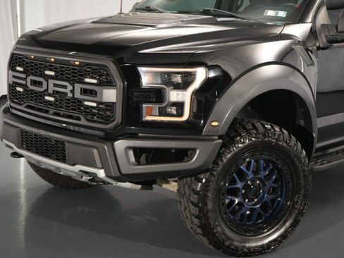 Used 2017 Ford F150 Raptor w/ Equipment Group 801A Mid AWD/4WD image 5