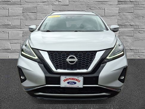 Used 2023 Nissan Murano SV image 3