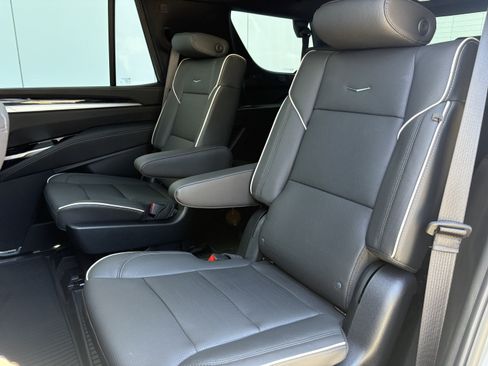 New 2026 Cadillac Escalade Sport w/ Touring Package AWD/4WD image 13