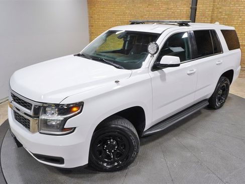 Used 2018 Chevrolet Tahoe 2WD image 2