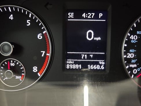 Used 2012 Volkswagen Passat 3.6 SE FWD image 47