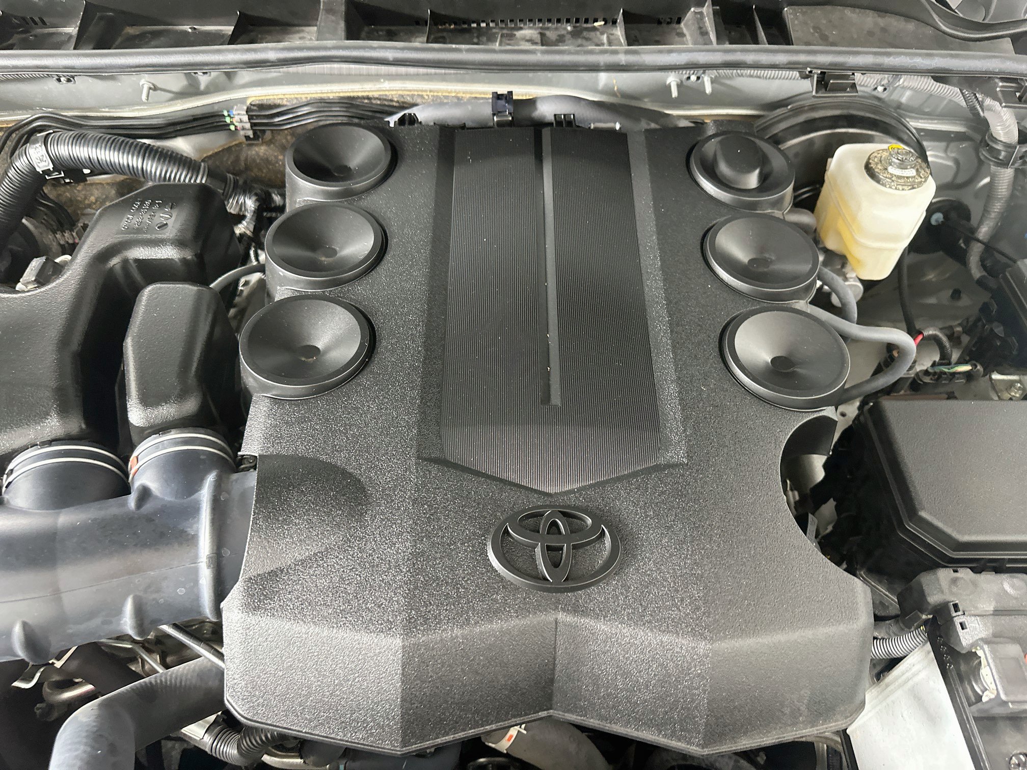 Used 2024 Toyota 4Runner SR5 RWD image 31