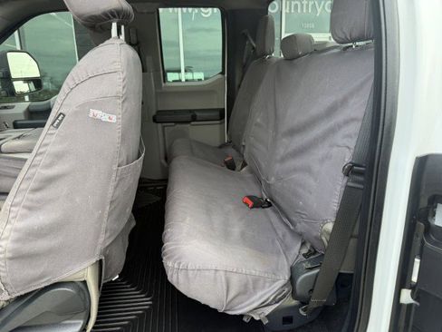 Used 2022 Ford F250 XL w/ Power Equipment Group image 9