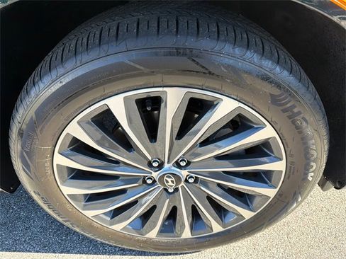 Used 2024 Hyundai Palisade Calligraphy image 12