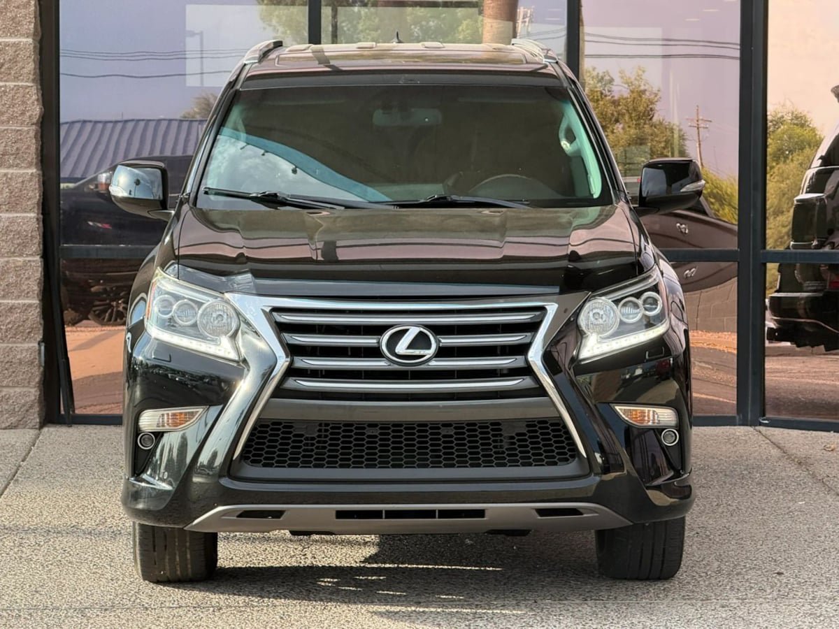 Used 2014 Lexus GX 460 w/ Premium Package AWD/4WD image 19