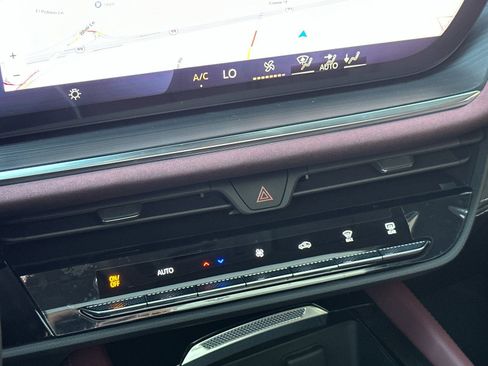 New 2026 Buick Envision Sport Touring image 21