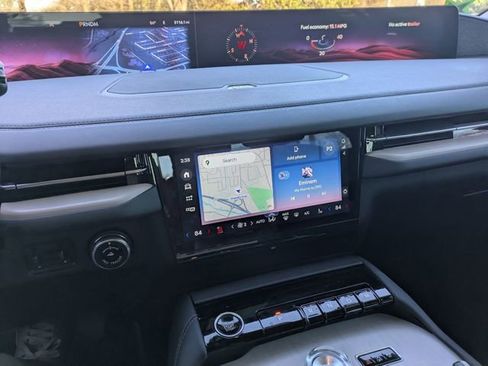 New 2025 Lincoln Navigator L Reserve image 10