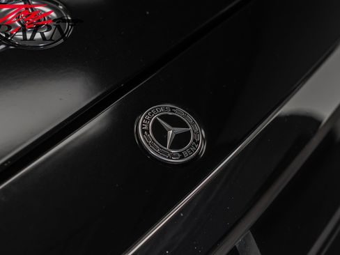 Used 2022 Mercedes-Benz S 500 4MATIC w/ 3D Technology Package image 9