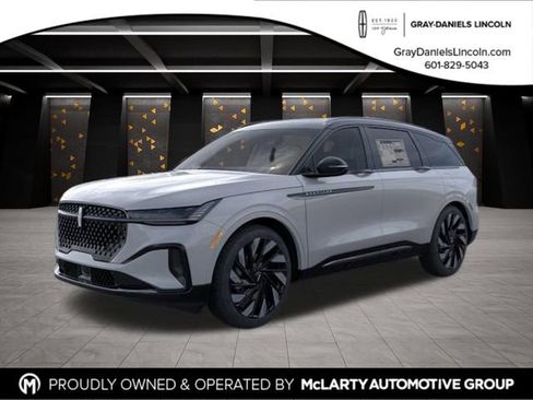 New 2026 Lincoln Nautilus Reserve w/ Jet Appearance Package image 1