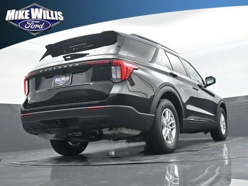 New 2026 Ford Explorer Active RWD image 31