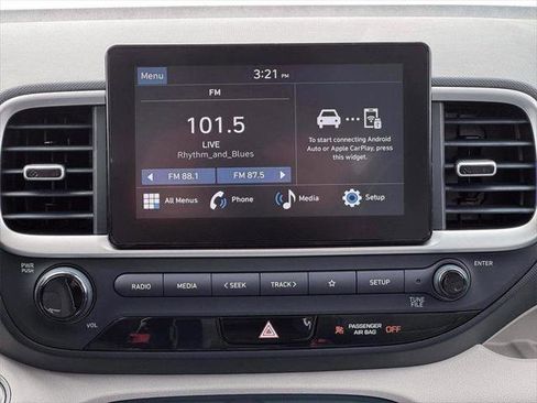 New 2026 Hyundai Venue SEL image 19