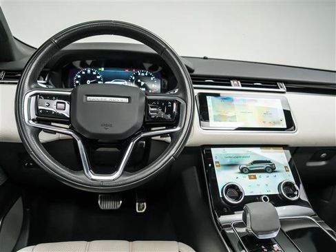 Used 2021 Land Rover Range Rover Velar R-Dynamic S AWD/4WD image 17