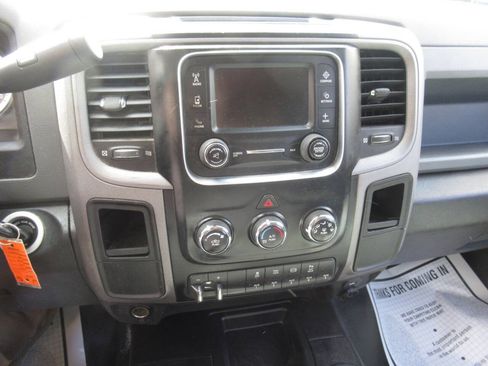 Used 2016 RAM 2500 Tradesman w/ Chrome Appearance Group AWD/4WD image 21