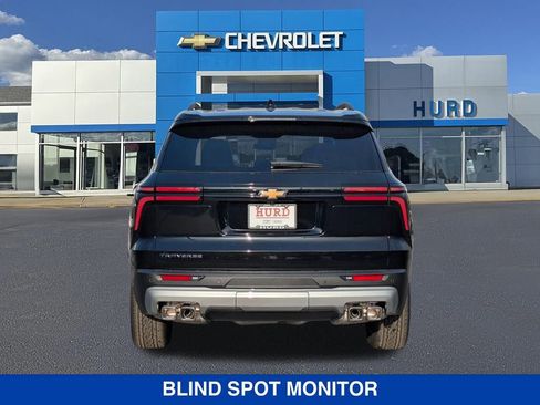 New 2026 Chevrolet Traverse LT w/ Sun and Wheel Package image 5