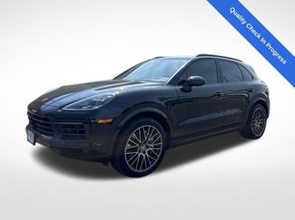 Used 2023 Porsche Cayenne Platinum Edition AWD/4WD video 1
