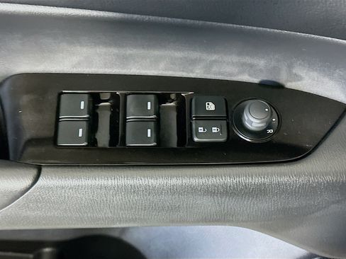 Used 2025 MAZDA CX-5 AWD 2.5 S w/ Preferred Package image 15
