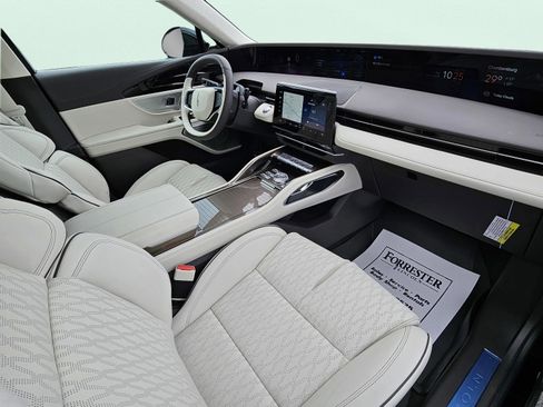 New 2026 Lincoln Nautilus Black Label image 15