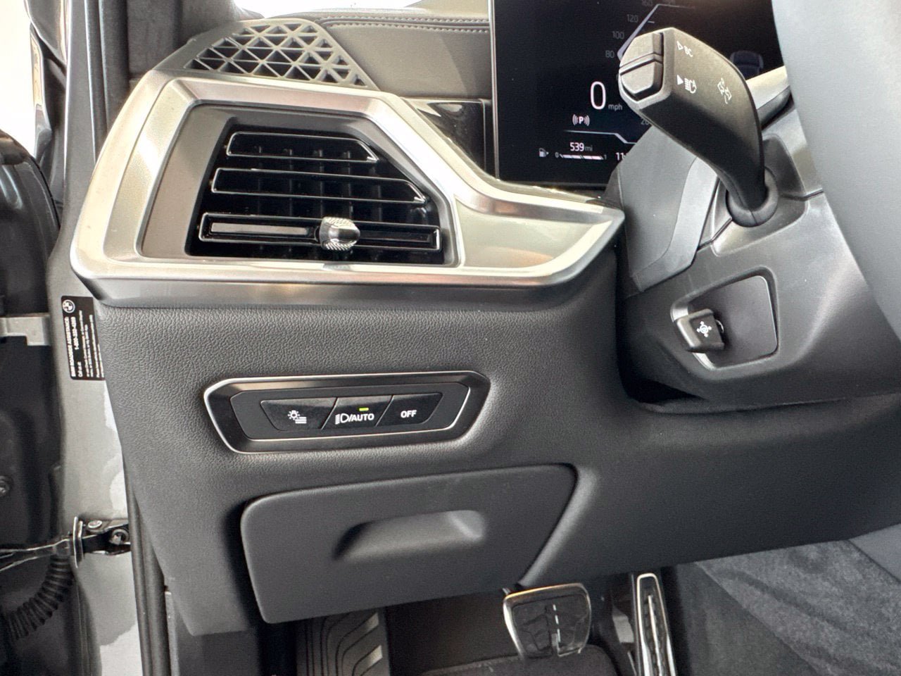 New 2026 BMW X7 xDrive40i w/ Executive Package AWD/4WD image 38