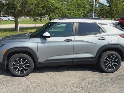 Used 2023 Chevrolet TrailBlazer ACTIV w/ Convenience Package AWD/4WD image 5