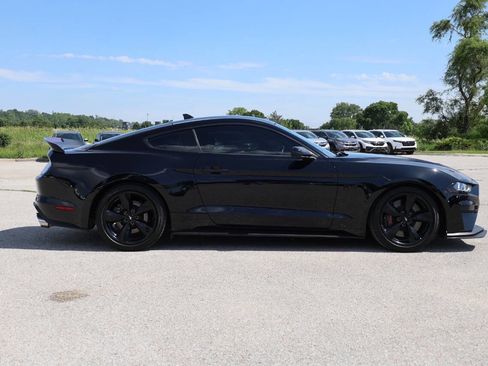Used 2022 Ford Mustang GT Premium w/ Black Accent Package RWD image 7