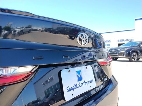 Used 2025 Toyota Camry SE FWD image 11