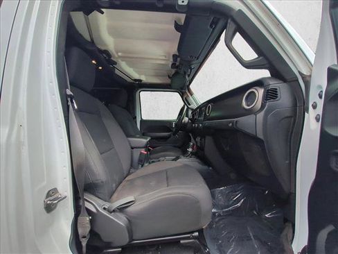 Used 2019 Jeep Wrangler Unlimited Sport S AWD/4WD image 20