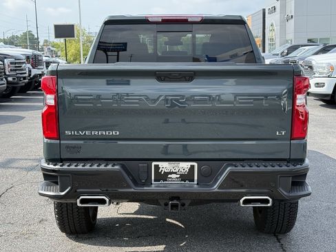 Used 2025 Chevrolet Silverado 1500 LT Trail Boss w/ Convenience Package II AWD/4WD image 11
