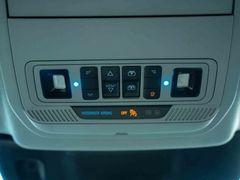 Used 2023 Ford Explorer Limited w/ Limited Technology Package AWD/4WD image 41